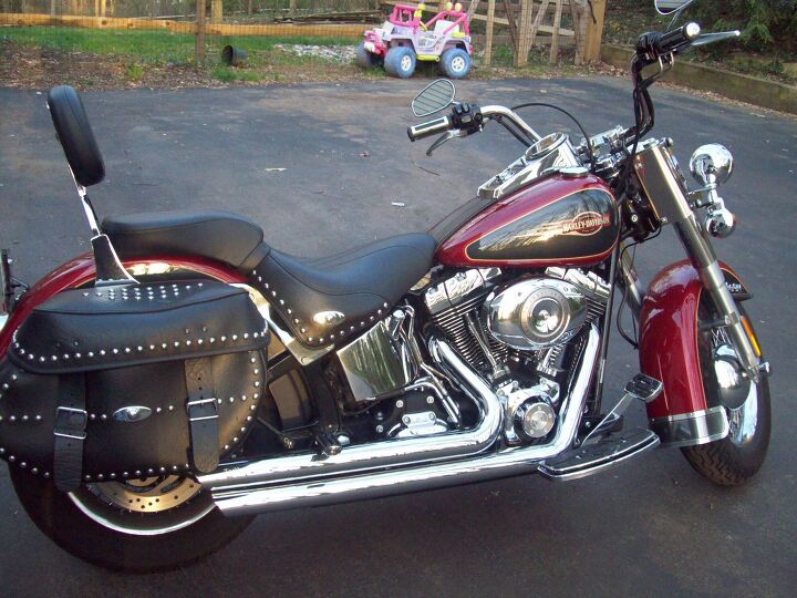 harley davidson 2007 heritage softail classic with low miles