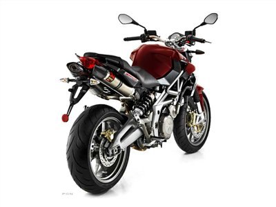 aprilias first mid weight naked sport bike has been an immediate success thanks to