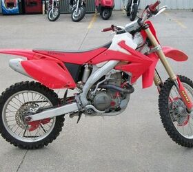 RED CRF450  Call for Details; Ready to Sell