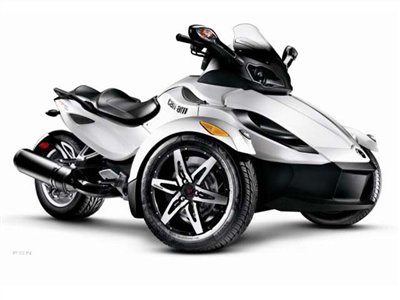 the can am spyder rs roadster riding reinvented there s nothing