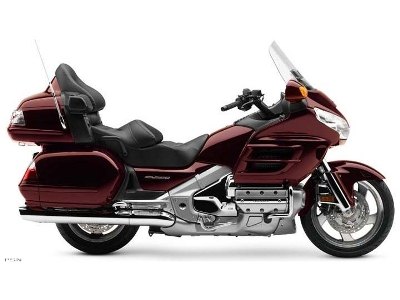 the gold wing premium audio comfort navi xm abs model gets a performance