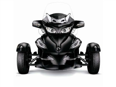 the can am spyder rt roadster riding reinvented with a host of