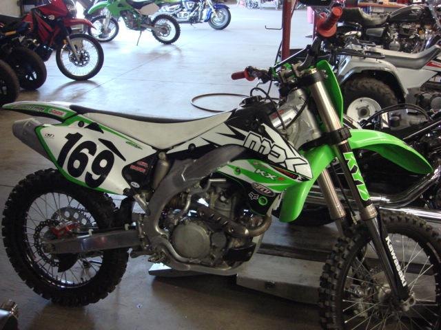 very nice kx 450 well maintained ready for the track or trail 2006