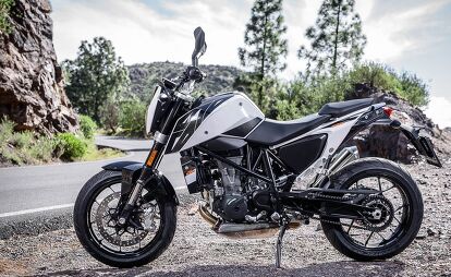 2016 Ktm 690 Duke & 690 Duke R - First Ride Review + Video | Motorcycle.Com