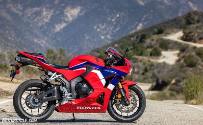 Honda CBR 1000 RR colore bianco/rosso usato in vendita Honda CBR 1000 RR colore bianco/rosso usato in vendita