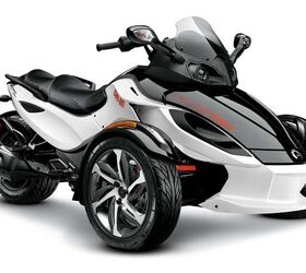 2014 Can-Am Spyder Review | Motorcycle.com