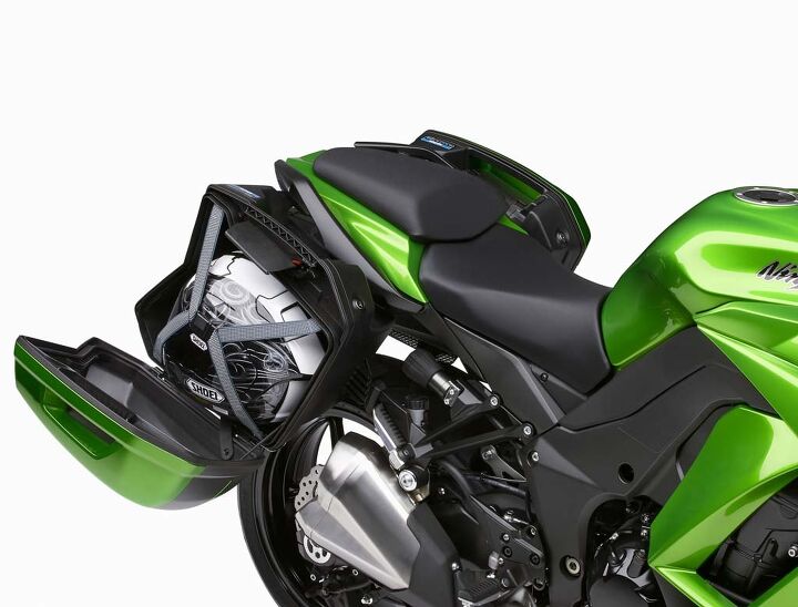 2014 kawasaki ninja 1000 abs review first ride, The 28 liter lockable saddlebags will hold a full face helmet and are a huge improvement compared to last year s bags and mounting bracketry