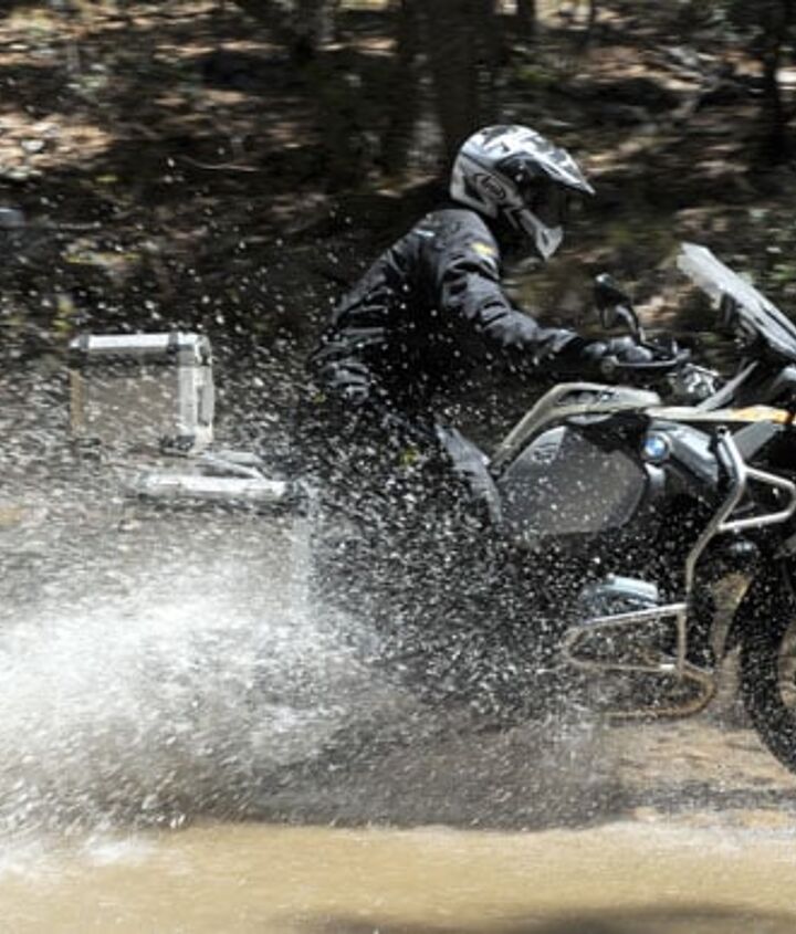 Church Of MO: 2014 BMW R1200GS Adventure Review