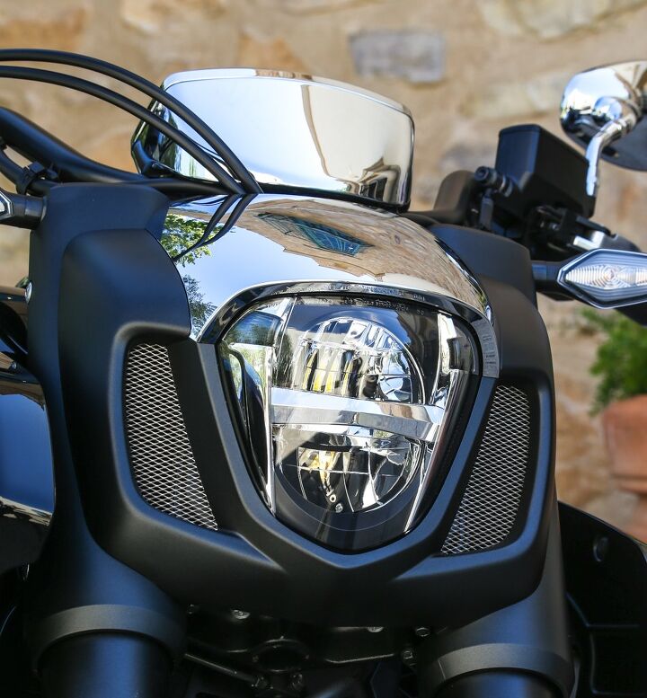 2014 honda gold wing valkyrie review first ride, All of the chrome you see here save the headlight internals and the mirrors is replaced with glossy black on the Metallic Blue model