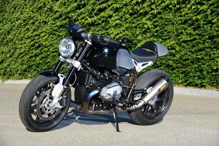 2014 bmw r ninet first ride review, This is racer Nate Kern s vision of nineT customization with BST carbon fiber wheels Ohlins suspension and titanium Akrapovic exhaust