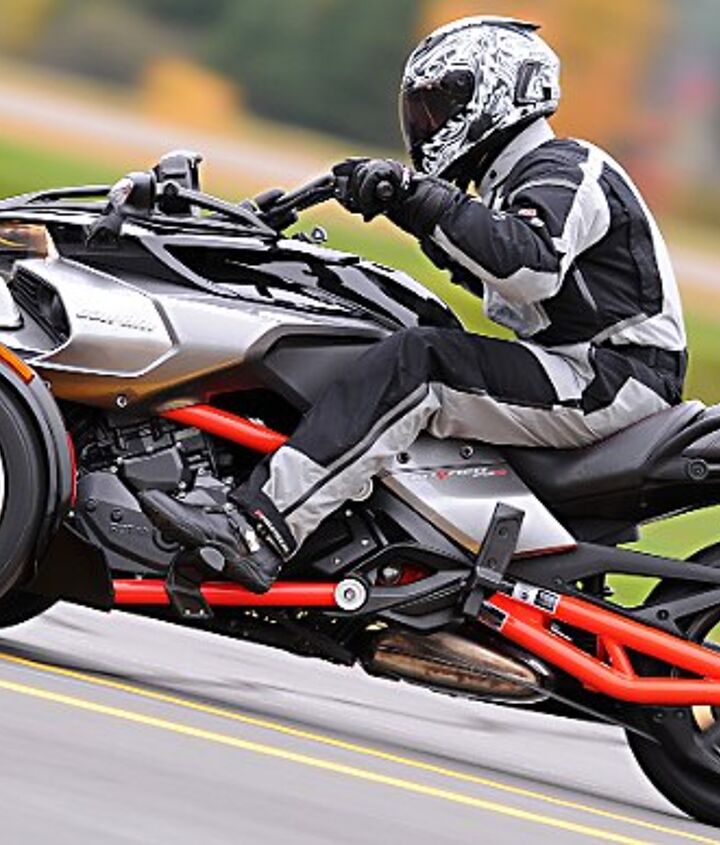 2015 Can-Am Spyder F3 Review | Motorcycle.com