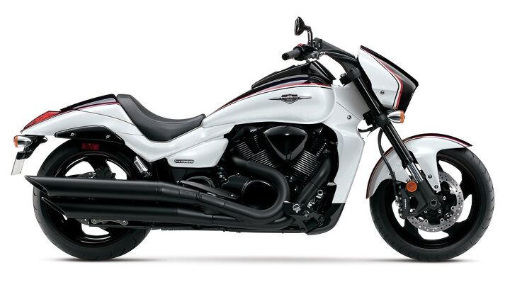 suzuki 2015 lineup revealed, The 2015 Suzuki Boulevard M109 proves that you can wear white and still be a bad ass