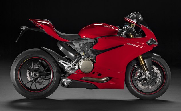 2014 EICMA: 2015 Ducati 1299 Panigale Preview