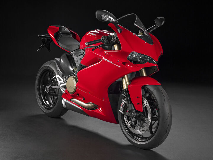 2014 eicma 2015 ducati 1299 panigale preview, Based on outward appearance the 1299 Panigale looks almost identical to the 1199 A closer look reveals many changes