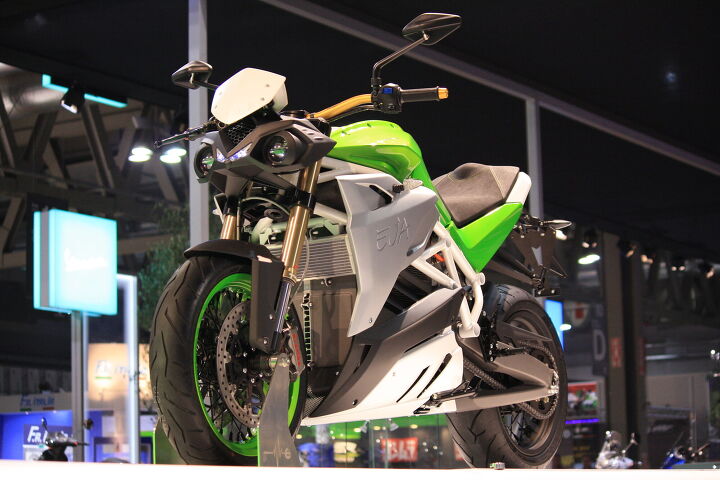 energica where it is and where it s going video, Fast sportbikes also make fast streetfighters and Energica s latest model the Eva follows the classic formula of tearing off fairings adding handlebars and losing none of the power