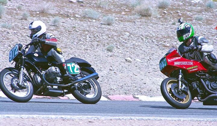 ahrma moto corsa classica, Ed Milich 947 sets up to put his Ducati in front of Pete Homan s BMW to win the Vintage Superbike Middleweight event