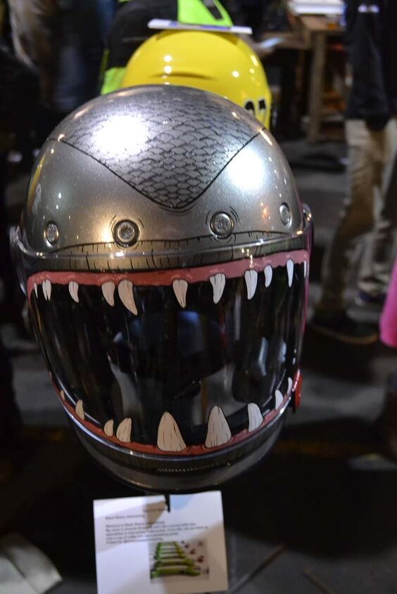 6th annual one motorcycle show, Another great custom lid