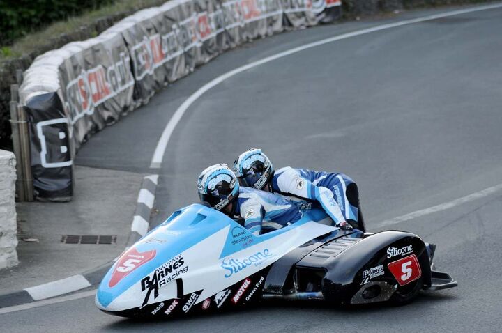 isle of man tt practice week report, John Holden and Dan Sayle on the Silicone Engineering Honda at Governor s Dip during Wednesday s practice at the 2015 Monster Energy isle of Man TT