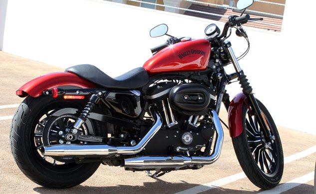 2014 star bolt vs 2013 harley davidson 883 iron video, The Iron 883 was and is at the vanguard of the bobber craze