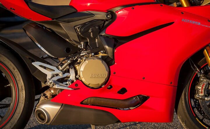 2015 six pack superbike shootout final answer, Nobody will be riding the Panigale in shorts The black thing under the seat is the rear header making a 180
