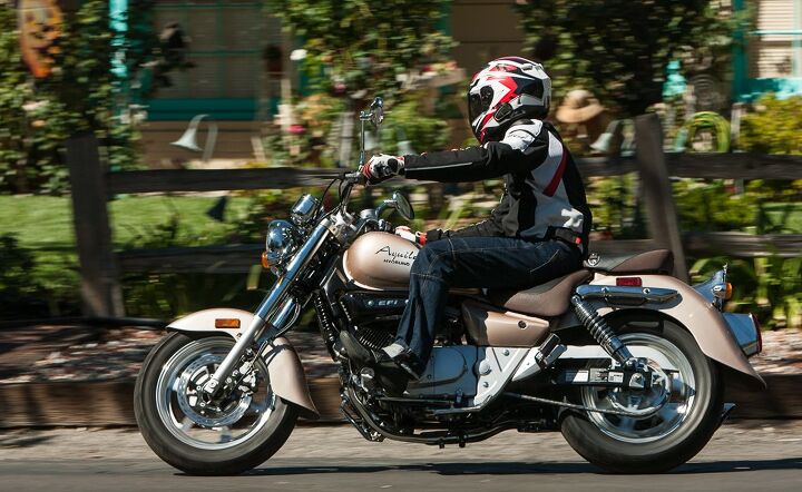 quarter liter cruise off, If you re looking for a bigger bike feel from your quarter liter cruiser the Hyosung provides that It also provides a stiff ride in the rear compared to the Star