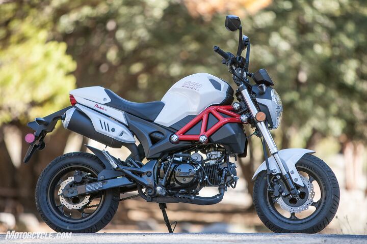 Battle of the 125cc Ankle Biters, Part 1 | Motorcycle.com