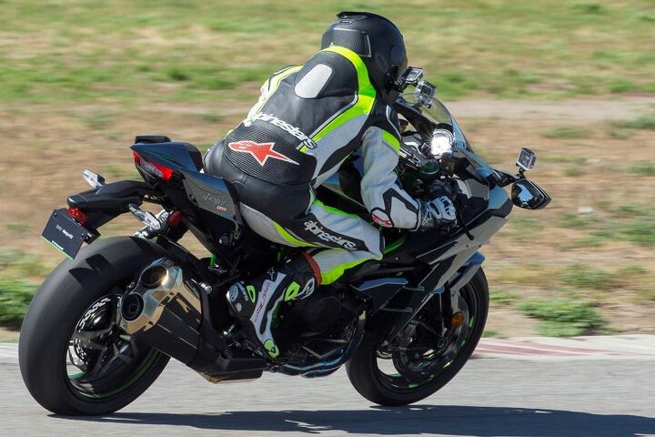 2015 kawasaki ninja h2 first ride review video, There s nearly 200 horses being delivered to the ground by the H2