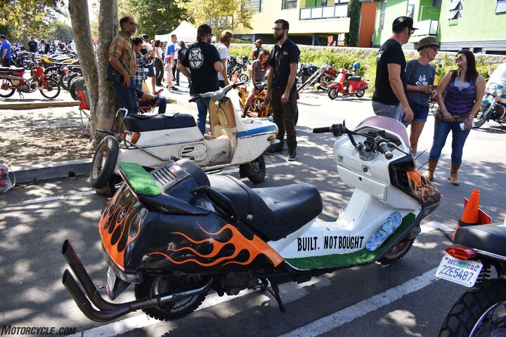2017 venice vintage motorcycle rally report, With built in flip flops this thing is the ultimate beach cruiser