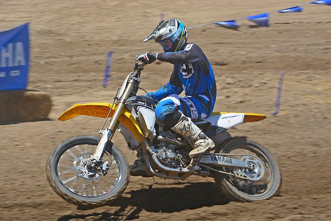 2016 yamaha yz450f review, The YZ450F is easier to ride than last year s model thanks to its meatier low end torque but test rider Ryan Abbatoye noted that the 2016 doesn t rev as quickly as the 2015 does