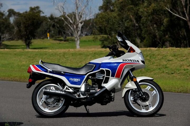 1980s turbo bikes shootout, The CX650 Turbo replaced the CX500 Turbo after just 12 short months