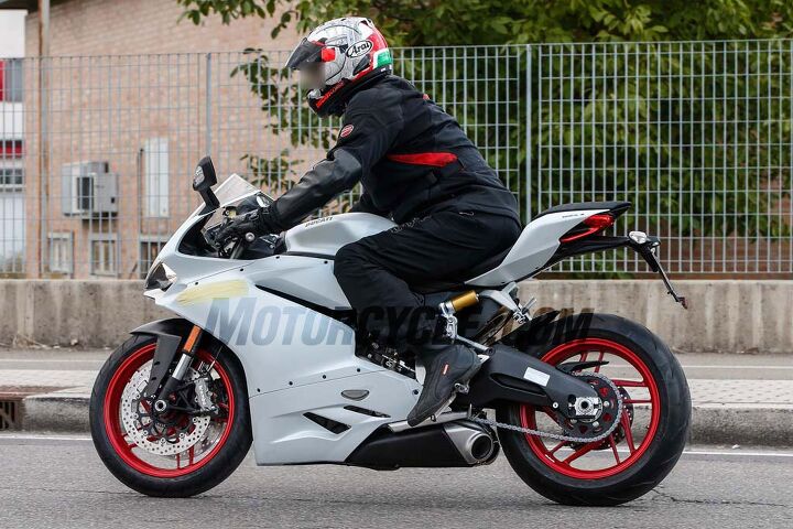 2016 ducati 959 panigale spied