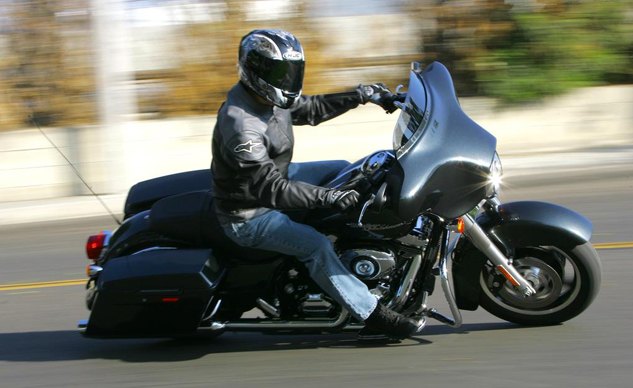 Church Of MO – 2009 Harley-Davidson Street Glide Review