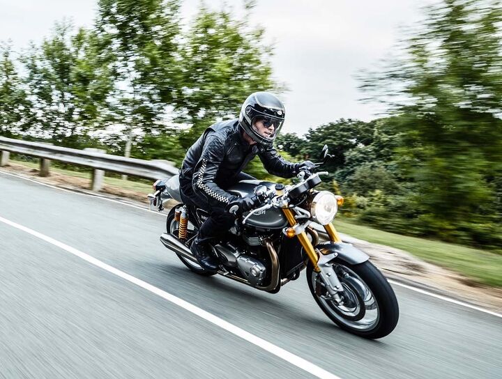 2016 triumph thruxton and thruxton r, The Thruxton R adds a Showa fork Brembo brakes and hlins shocks for the ultimate in Bonneville based performance