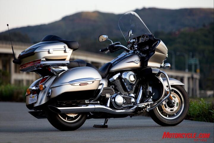 church of mo 2009 kawasaki vulcan 1700 voyager nomad review, Looking sharp in its Metallic Titanium color scheme the Voyager is also available in a retina searing Candy Plasma Blue