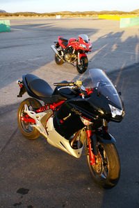 church of mo 2006 suzuki sv650s vs 2006 kawasaki ninja 650r, Go ahead and call em beginner bikes Just make sure you know you re faster than the guy who just bought one