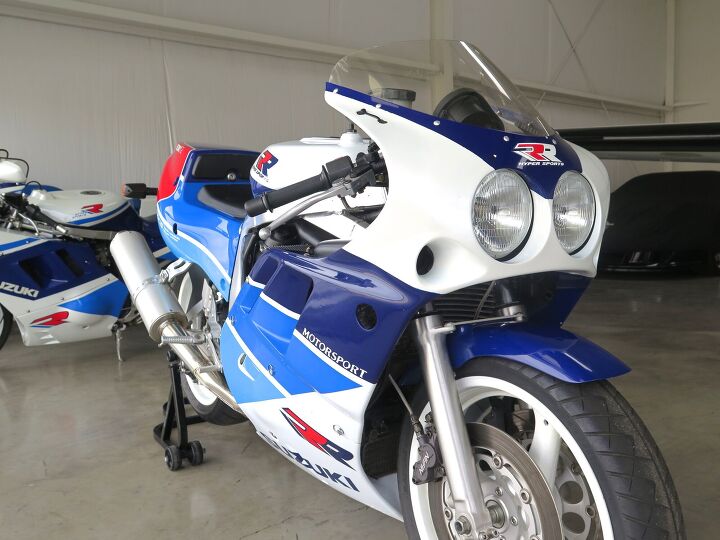 archive 1989 suzuki gsx r750rr, Tom McComas bikes mirrors and front turn signals are in a box Somewhere He brought them home for collateral when he gave a guy in Calgary 20k in hundreds for the bike