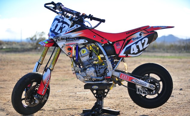 California Mini 150 Rider Racing A Honda CRF150R Is Minibike Racing The Way It Should Be ...