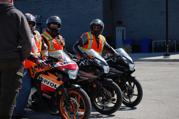 motorcycle safety awareness, When I went through Humber s motorcycle training program we used Yamaha V Star 250s The school has since switched to Honda CBR125Rs