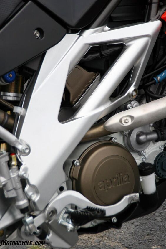 church of mo aprilia sxv and rxv new model introduction, We re all out of well hung jokes but this motor is well hung