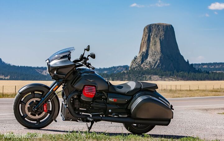 2017 moto guzzi mgx 21 flying fortress first ride review, The Moto Guzzi MGX 21 Flying Fortress gets its name from CEO Roberto Colannino who said that it reminded him of World War II B 17 Flying Fortress bombers he saw as a child