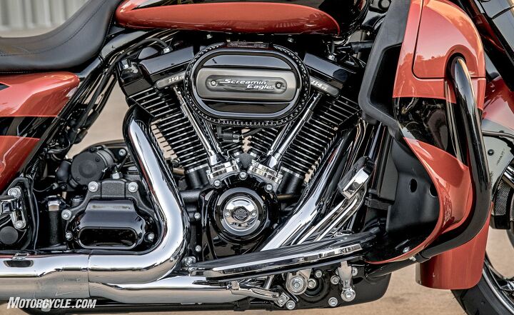 2017 harley davidson cvo street glide first ride review, Yes the CVO Street Glide has lowers and the Street Glide does not The Twin Cooled radiators are hidden inside and they also provide more lower body weather protection As with the lowers on the Ultra Limited the engine heat was more noticeable than without the lowers but still cooler than on the previous generation
