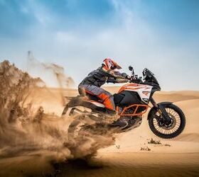 2017 KTM 1290 Super Adventure R And T Preview