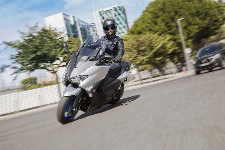 2017 yamaha tmax tmax dx and tmax sx preview