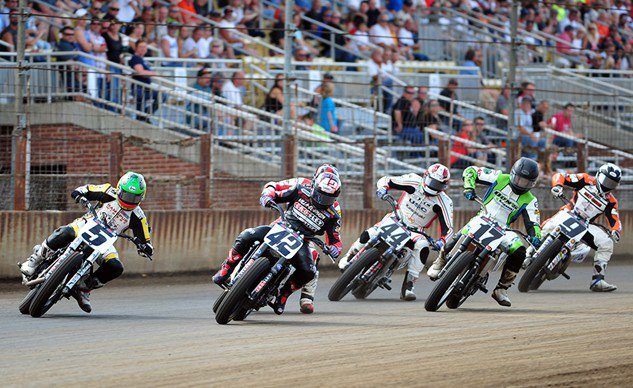 american flat track safety interviews with michael lock and chris carr, The Springfield Mile features a concrete wall which is less dangerous than a horse rail