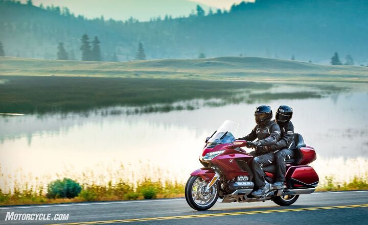 first look 2018 honda gold wing and gold wing tour