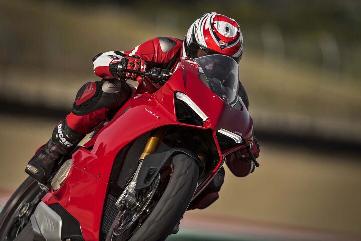 first look 2018 ducati panigale v4 v4s v4 speciale