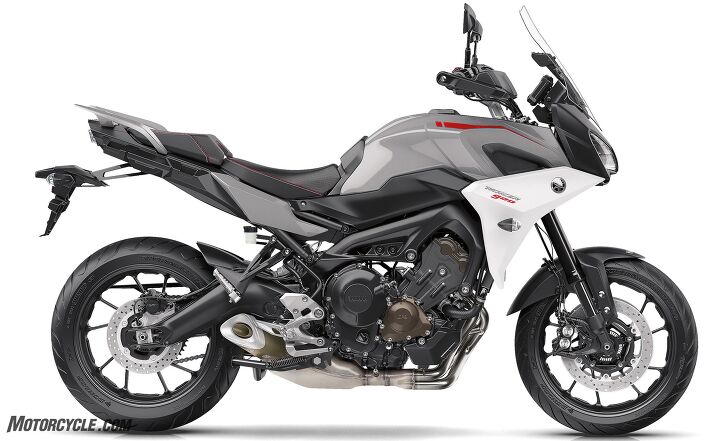 first look 2019 yamaha tracer 900 and tracer 900 gt
