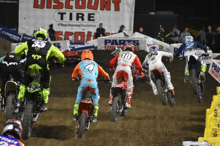 ken roczen and his return to racing, Kenny charging his way through the pack He wasn t the only rider with something to prove at Anaheim 1