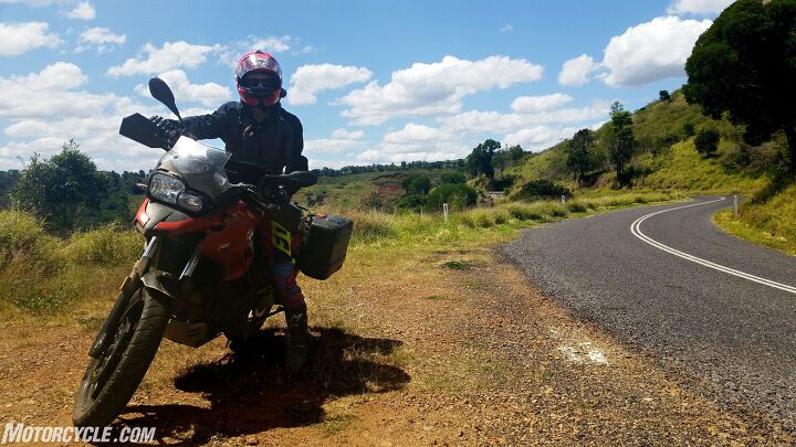 michelle s excellent australia adventure, Near Kilkivan Queensland blissfully unaware my riding partner was about to get a flat