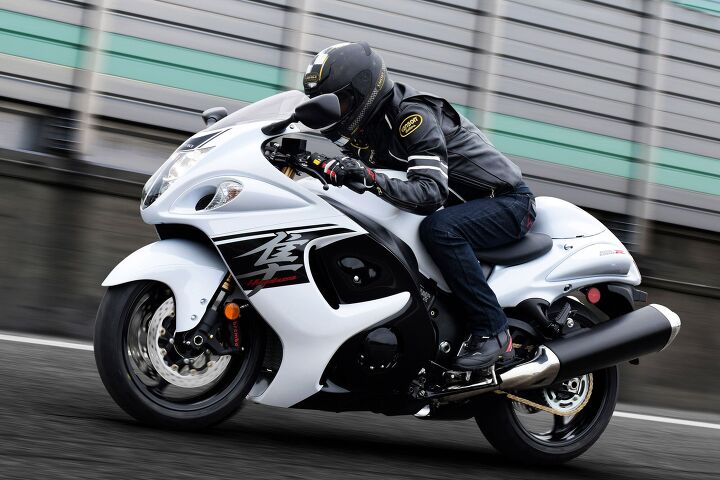 suzuki developing semi automatic transmission for the hayabusa, The Hayabusa was first introduced in 1999 and last updated for 2008 With its days numbered due to Euro 4 regulations an update is expected for 2019 which would be its 20th anniversary